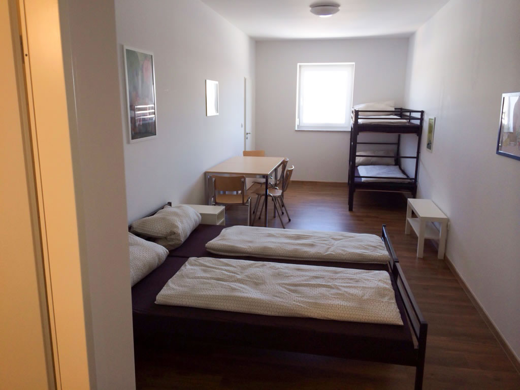 4_bettzimmer_wilhelmine1 4-Bettzimmer